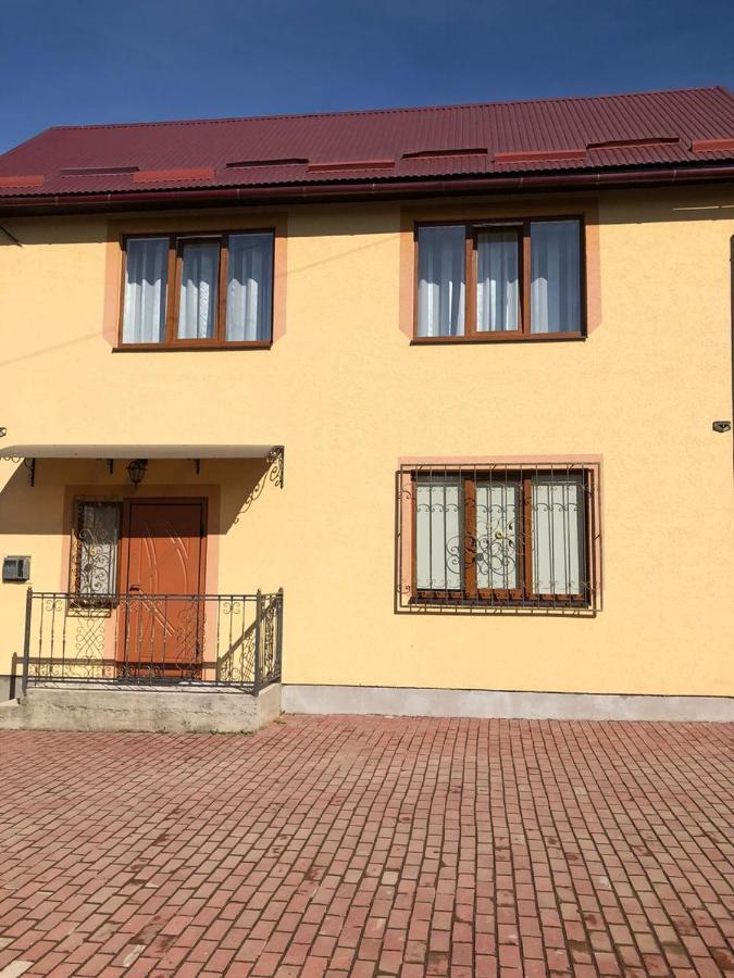 Затишна оселя Apartment Mizhhirya  Екстериор снимка