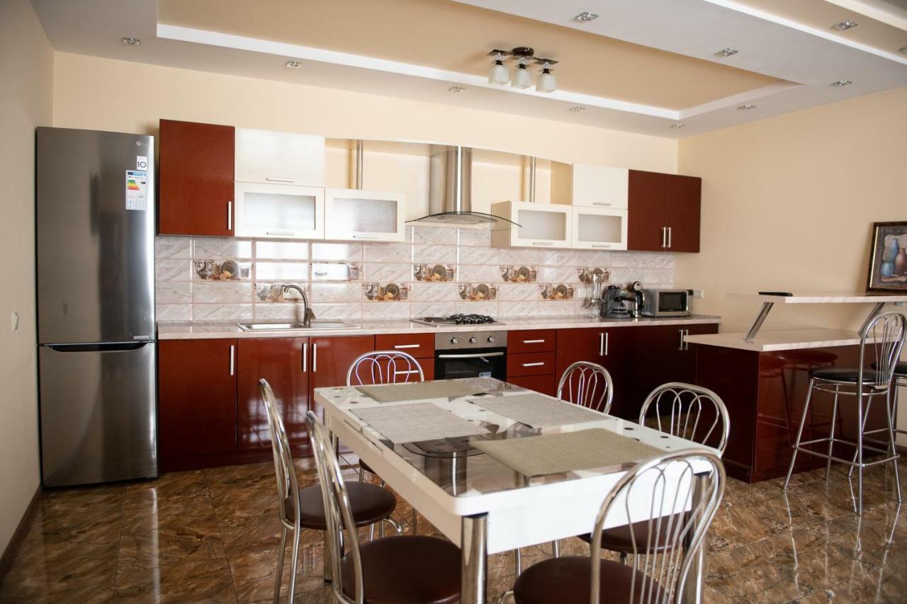 Затишна оселя Apartment Mizhhirya  Екстериор снимка